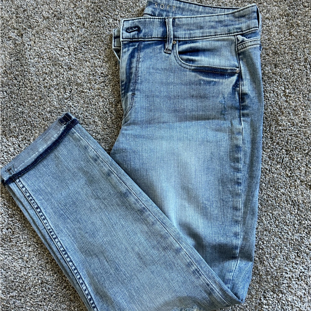 WHBM Everyday Soft Girlfriend Jeans